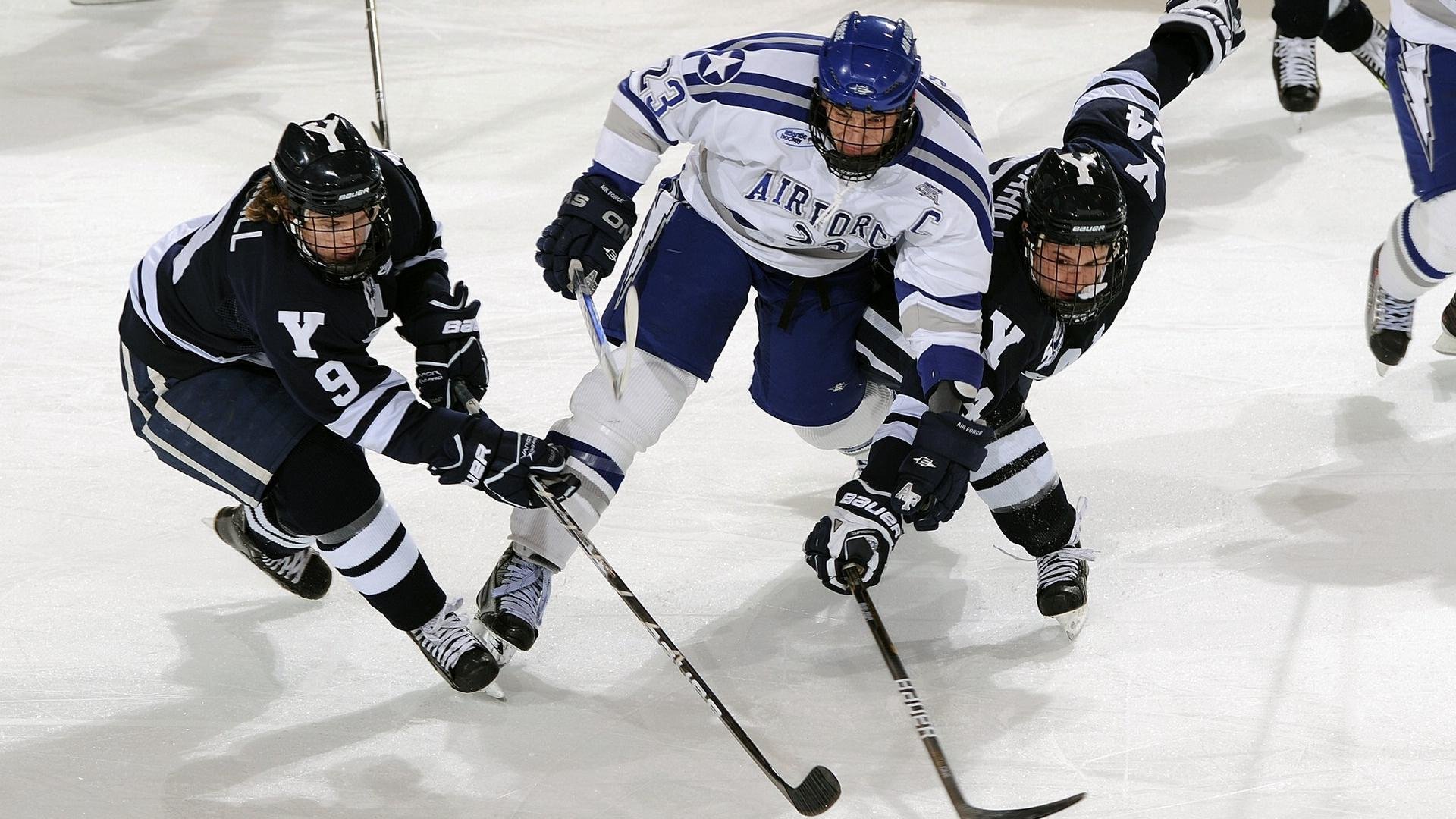 “马科斯·梅特罗的坚韧防守，成为阿根廷美洲狮队的坚实后盾”